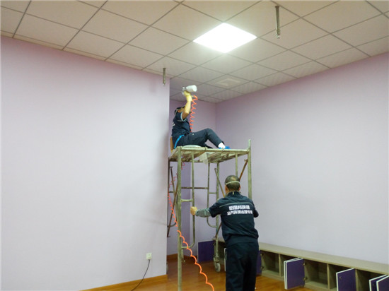 摩登花儿艺术学校除甲醛