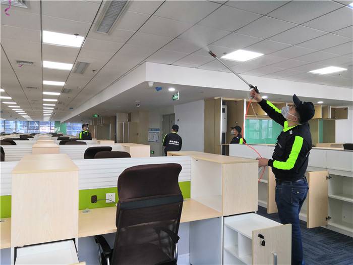 中国移动国寿办公区空气净化甲醛治理